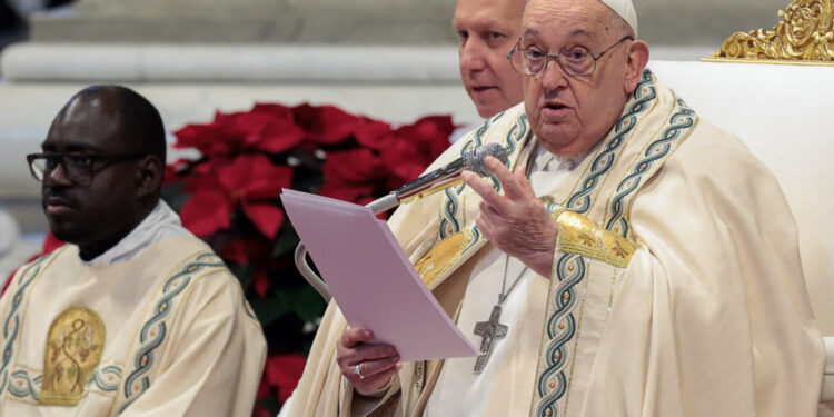 Pope Francis attends a Mass to mark the World Day of Peace in St. Peter's Basilica at the Vatican, January 1, 2025. REUTERS/Remo Casilli