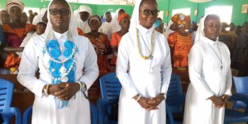 Sr. Felicia with her mates during mass