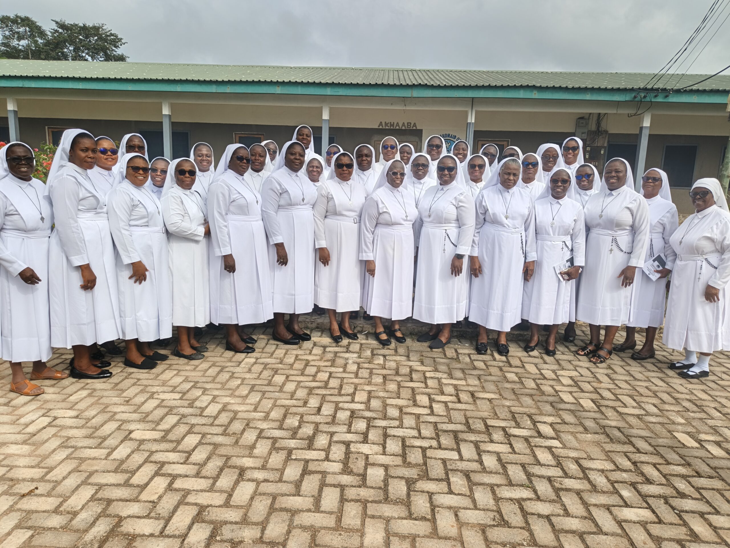 The Lord’s Handmaids: Dedicated to all Handmaids of the Holy Child Jesus.